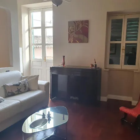Apartment Palazzo Giufa Syracuse