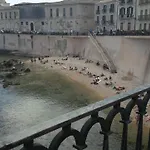 公寓 Palazzo Giufa 锡拉库扎