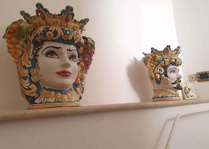 Palazzo Giufa Apartment